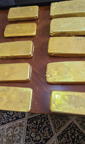 gold-bars-gold-ore-gold-sand0-